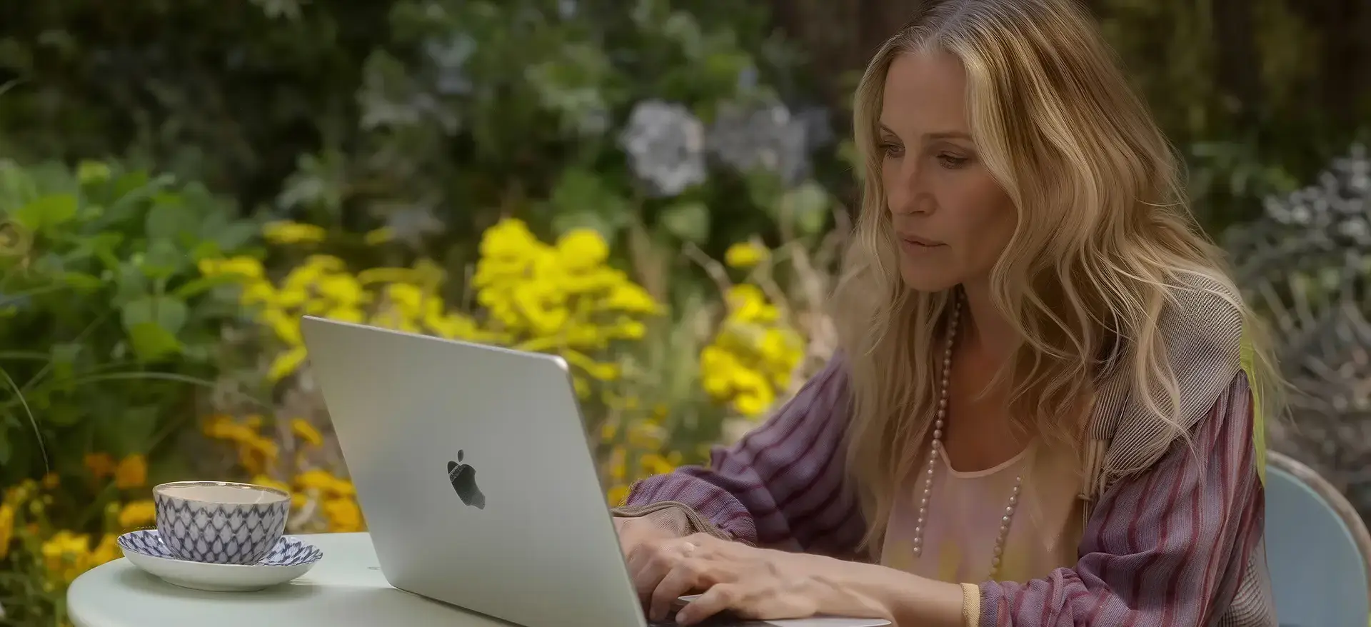 Sarah Jessica Parker as Carrie Bradshaw using Imperial Porcelain Cobalt Net tea set