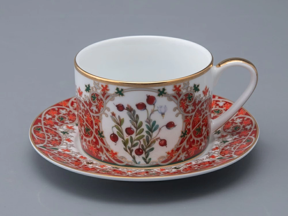 Lomonosov Porcelain cup and saucer Cranberry 250ml